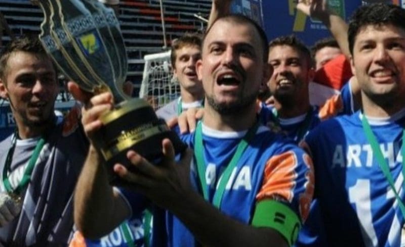 Nando Grana em jogo de futsal pela Itália