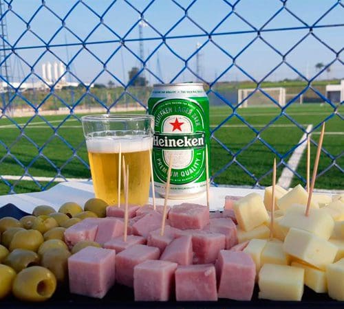 Campo de futebol sintético com certificação FIFA Quality da Arena Maximus em Indaiatuba